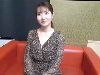 【奶油味茜茜】颜值不错嫩妹和小黄毛男友啪啪，手指扣逼按摩器玩弄抽插猛操
